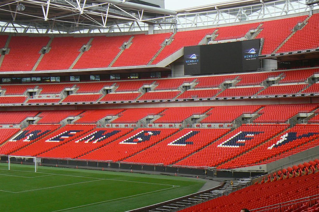 UEFA Euro 2020: Vinci una suite esclusiva allo Stadio Wembley!